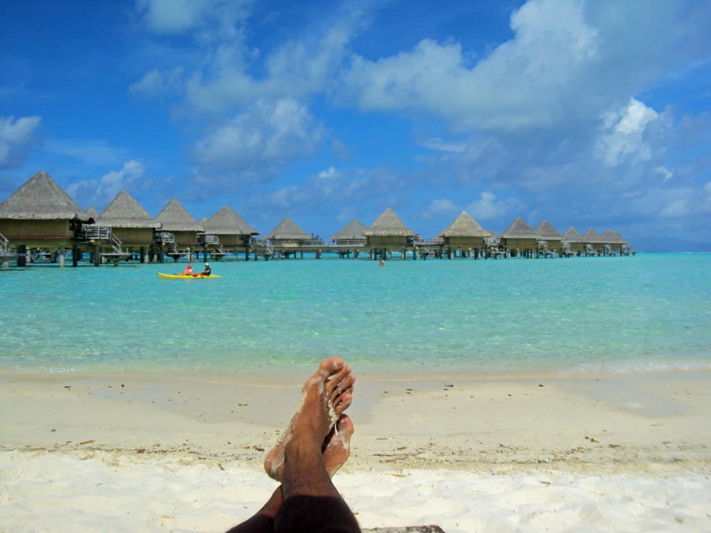 Relaxando na Praia do Resort Intercontinental